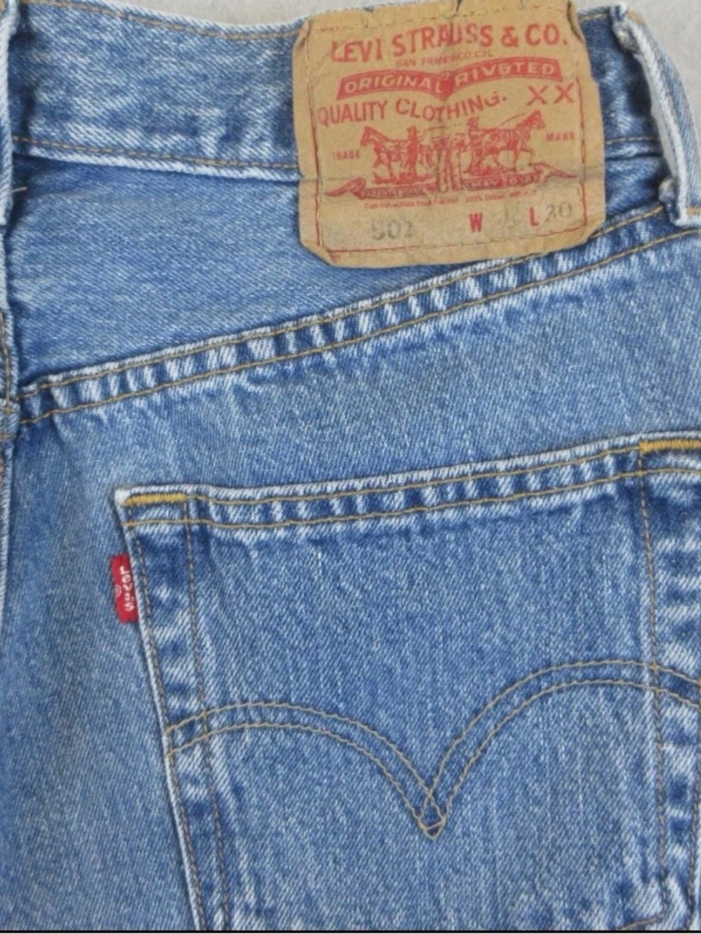 Levi's 501 Jeans Mens 28x30 (Actual 27x28) Blue Vintage Button Fly Straight Leg - Picture 3 of 6